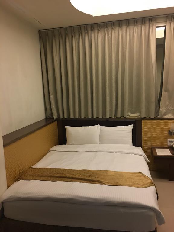 Ri Yue Hu Pan Resort Юйчи Экстерьер фото